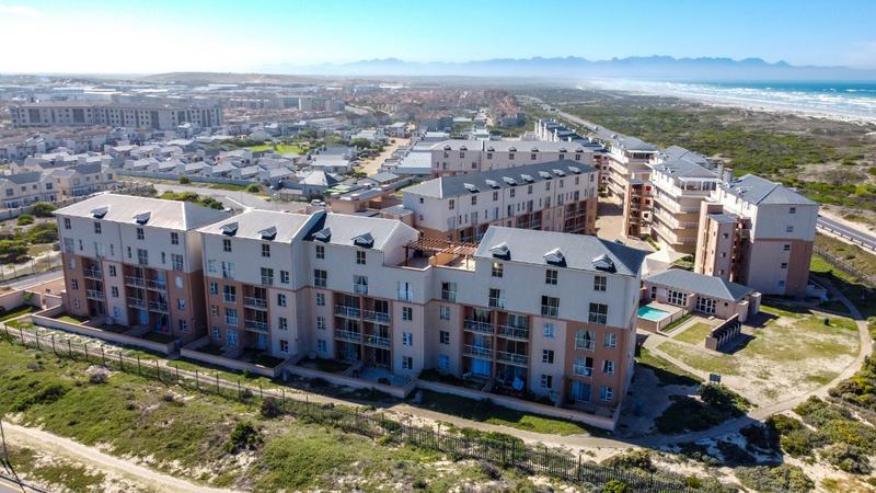 To Let 1 Bedroom Property for Rent in Muizenberg Western Cape